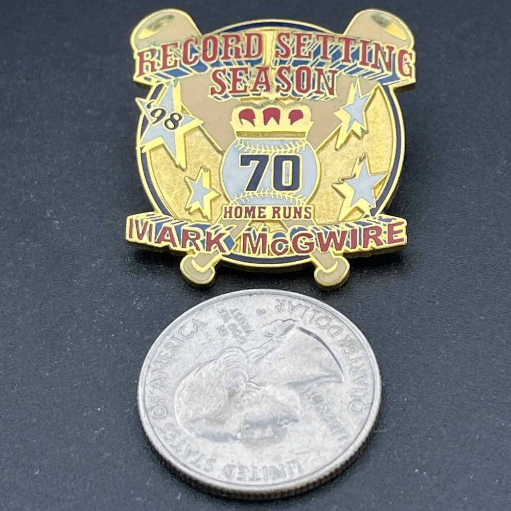 Mark McGwire Record Setting Season 70 Home‎ Runs Baseball Lapel Hat Pin